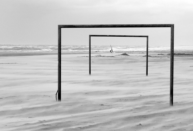 镜报：斯洛特将在48小时内与萨拉赫会面，决定后者未来走向